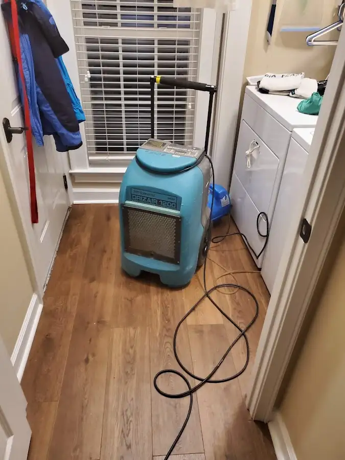Commercial dehumidifier deployed for Crawl Space Restoration in Joshua